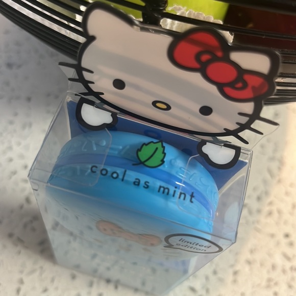 ☀️ 3 / $15 Sale ☀️ The Crème Shop Hello Kitty Macaron Lip Balm Limited Edition - Picture 2 of 7